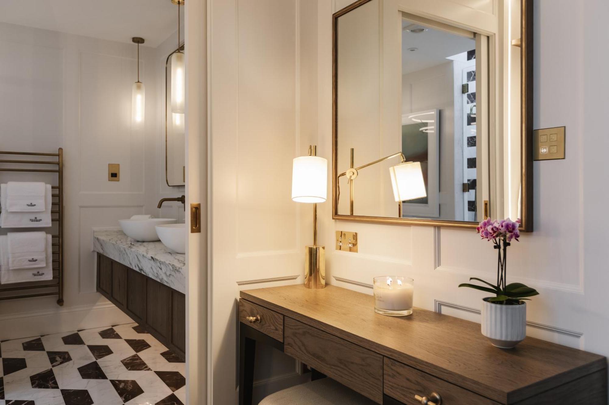 Tullyglass House Hotel Балимина Екстериор снимка