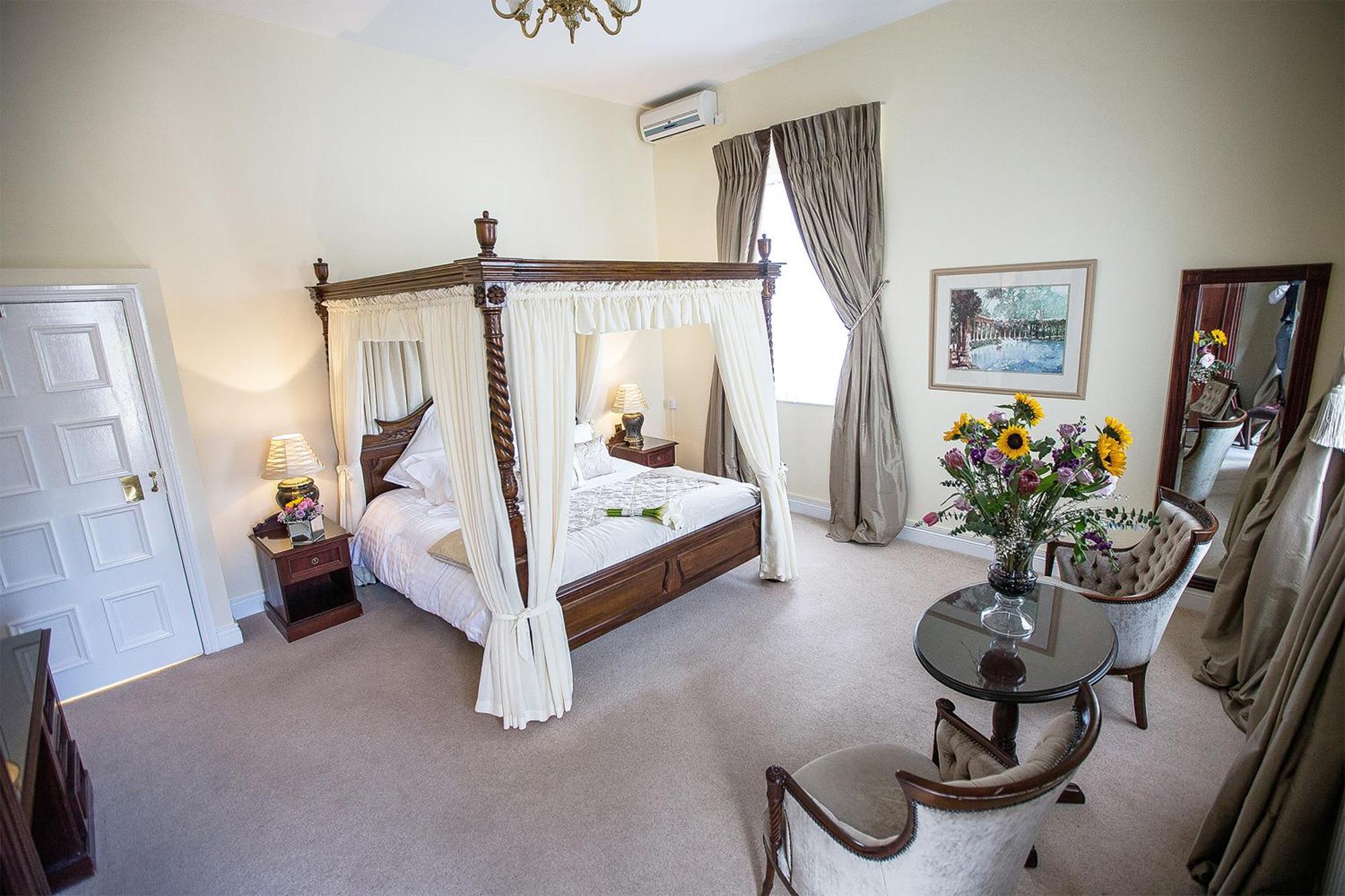Tullyglass House Hotel Балимина Екстериор снимка
