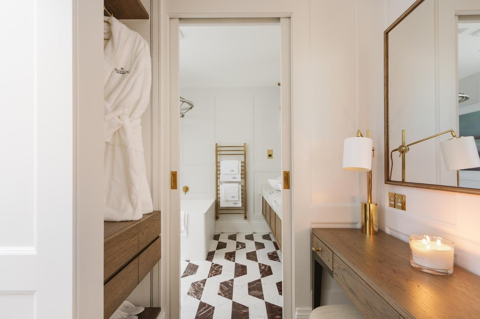 Tullyglass House Hotel Балимина Стая снимка